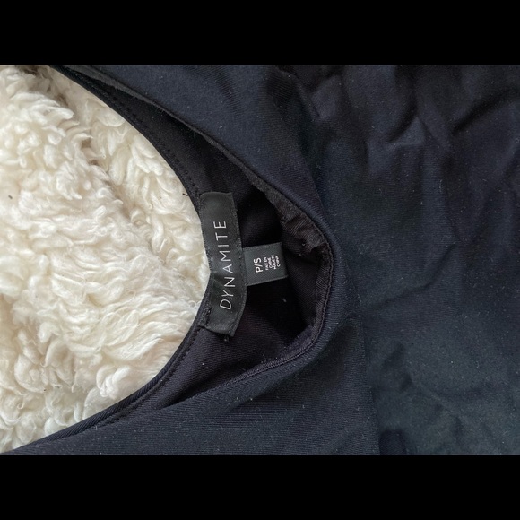 Dynamite crop tank - Picture 2 of 3